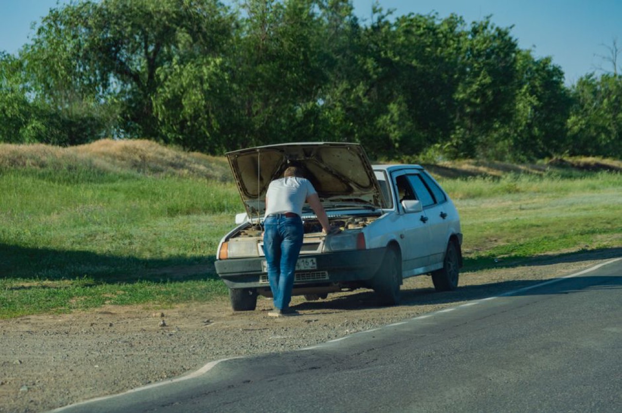 Roadside car breakdown