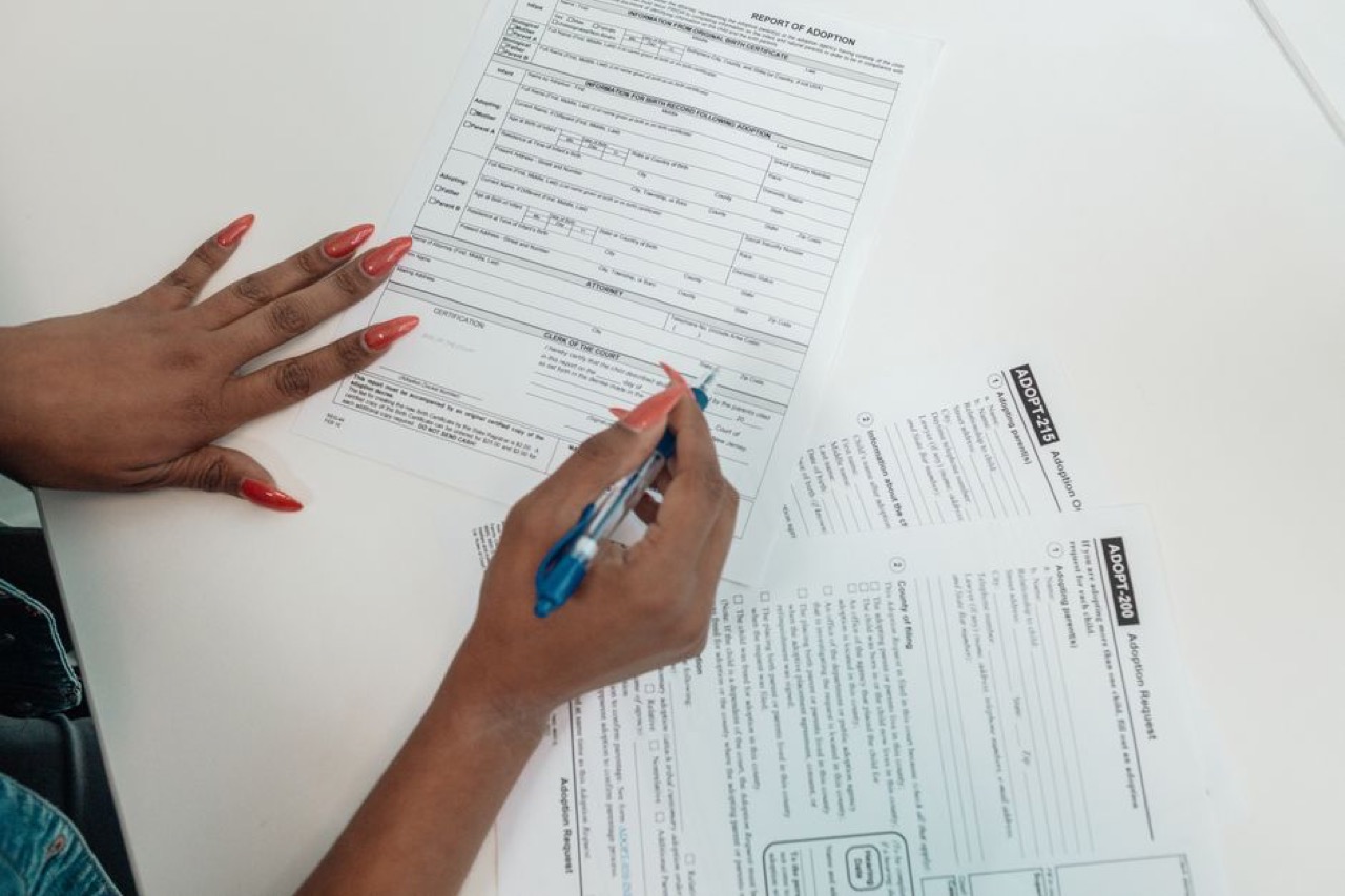 Filling in a form with pen