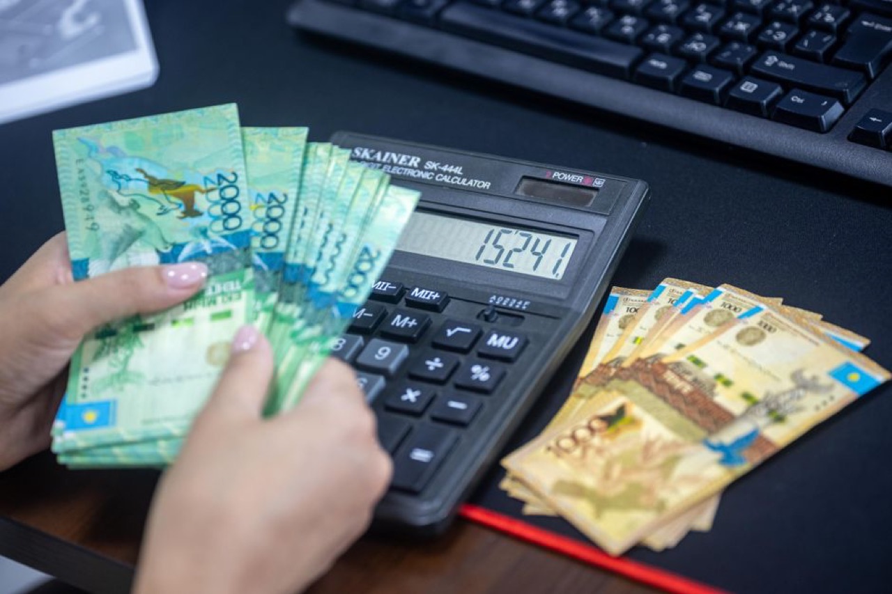 Calculator and money
